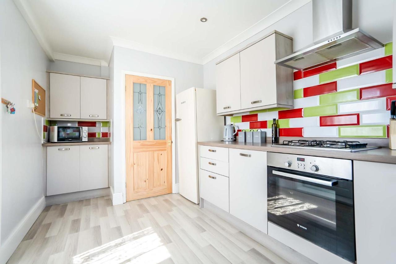 Beautiful 3 Bedroom Home, 10 Minutes Walk To Beach. Cleethorpes Exterior foto